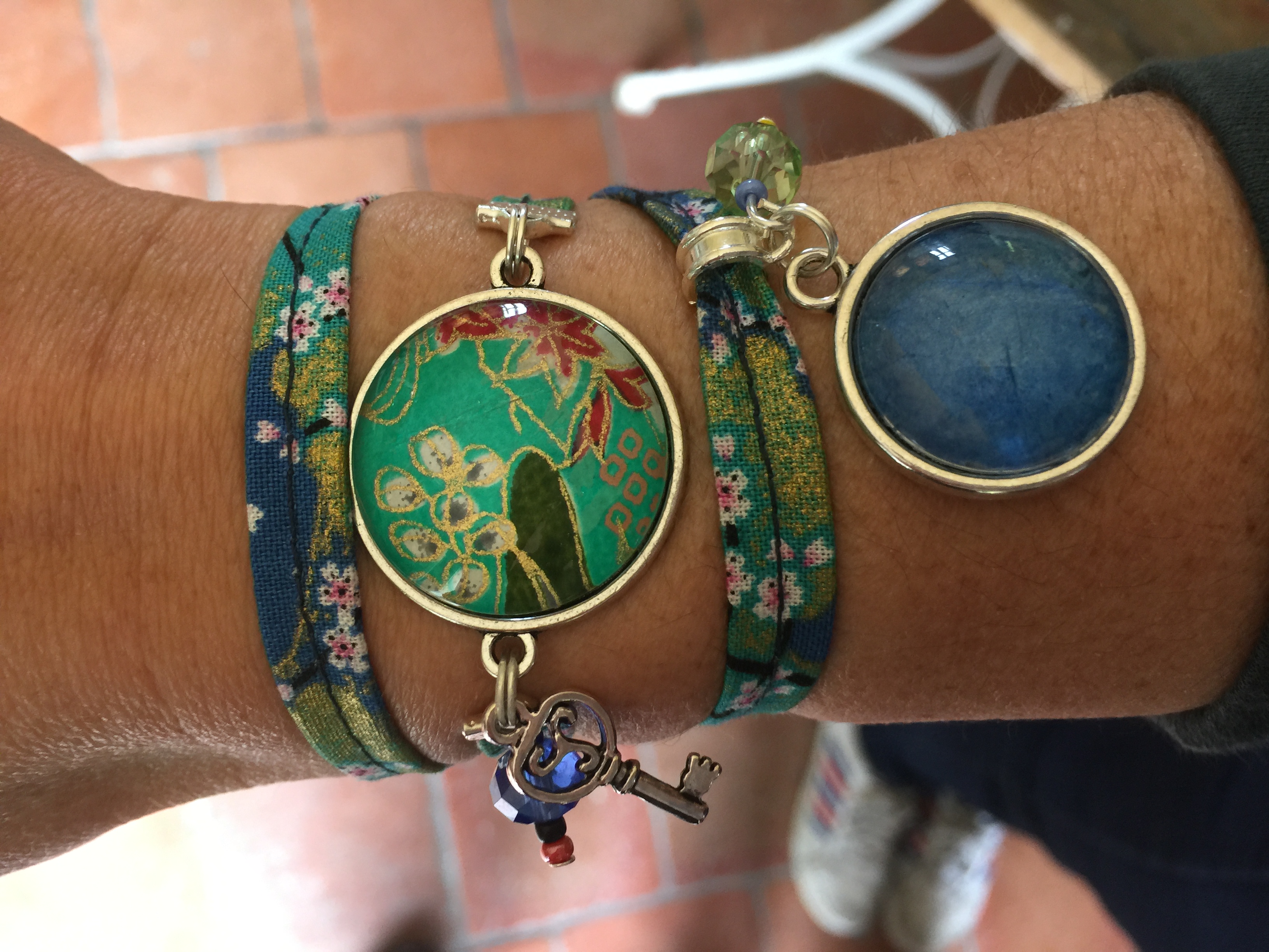 bracelet japoni,L'Atelier de l'Abat-Jour, Amboise